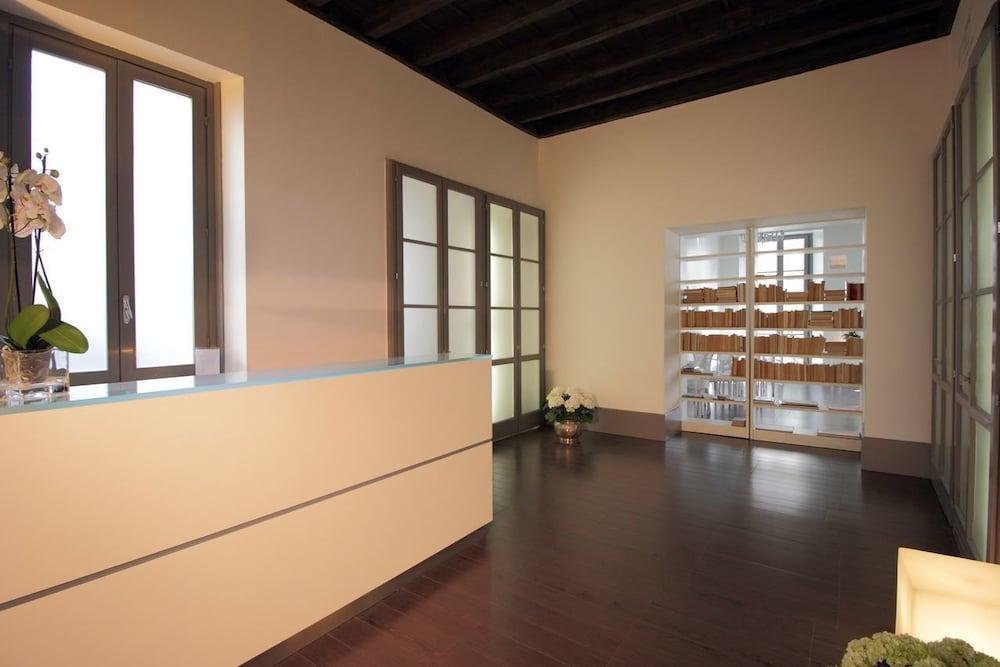 Milano Suites ภายนอก รูปภาพ