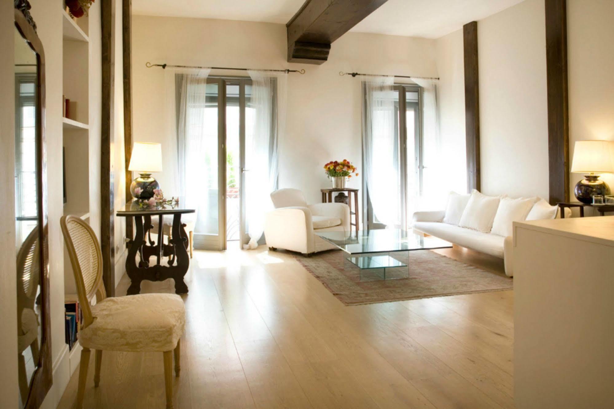 Milano Suites ภายนอก รูปภาพ