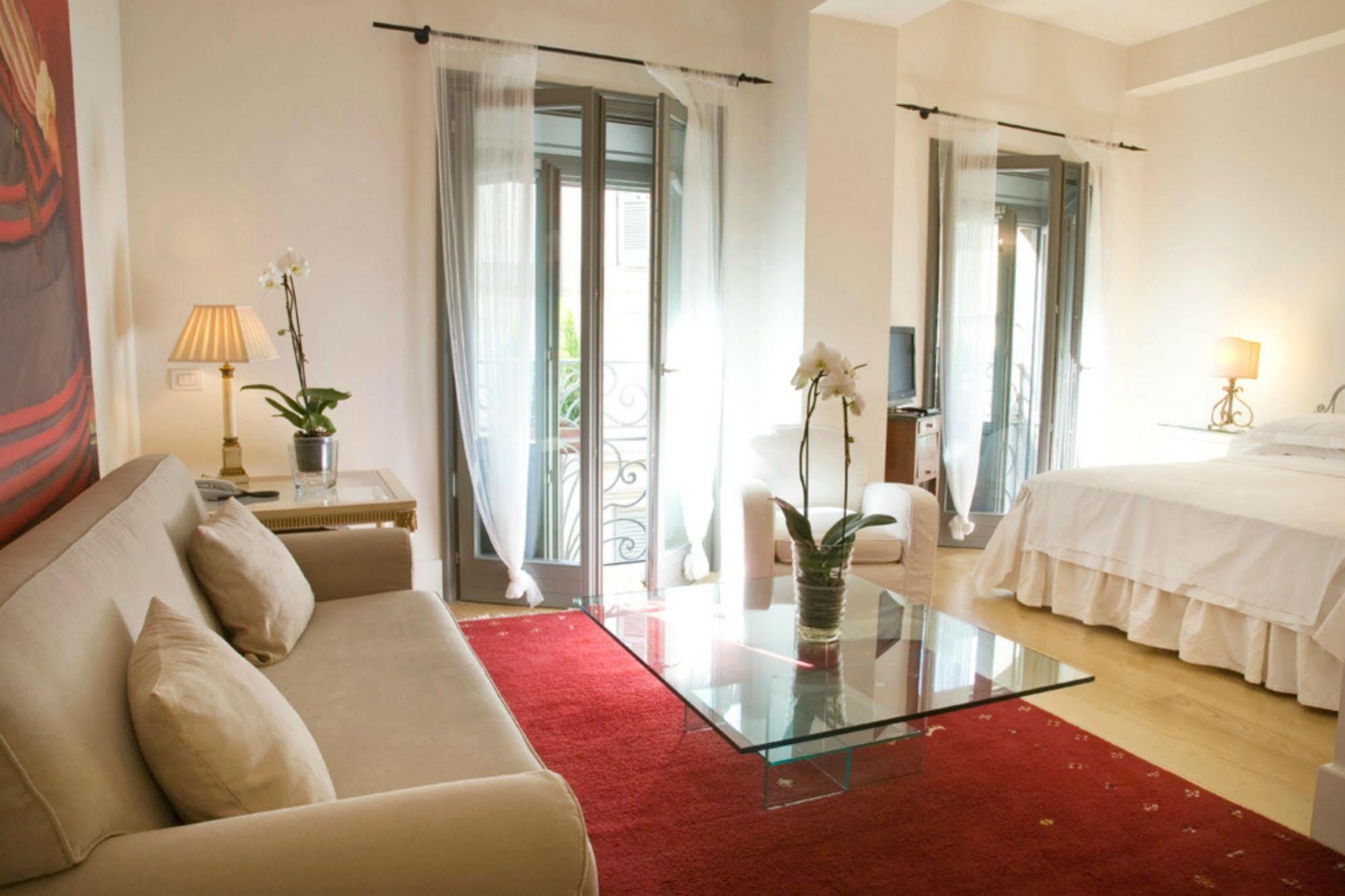 Milano Suites ภายนอก รูปภาพ