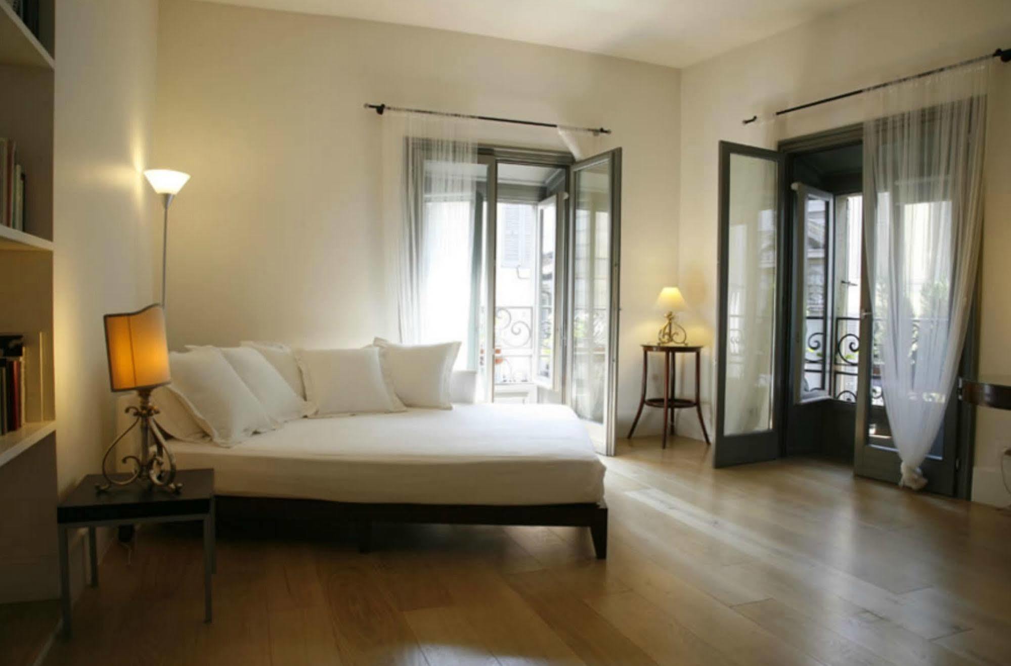 Milano Suites ภายนอก รูปภาพ